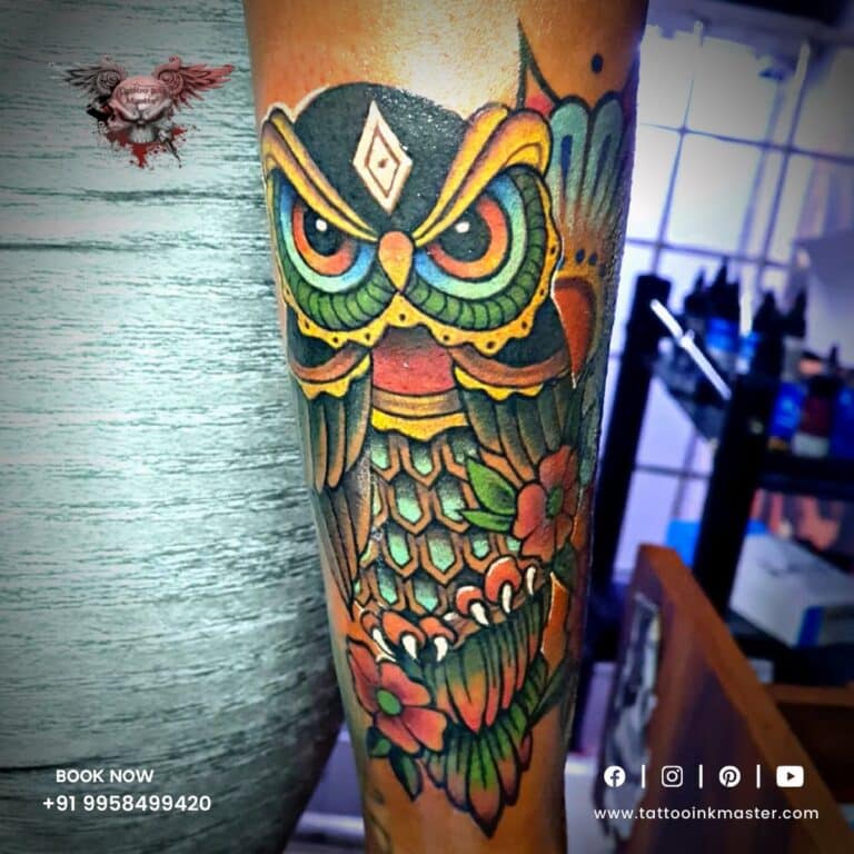 Read more about the article Colorful Looking Owl Tattoo In Big Size Pattern