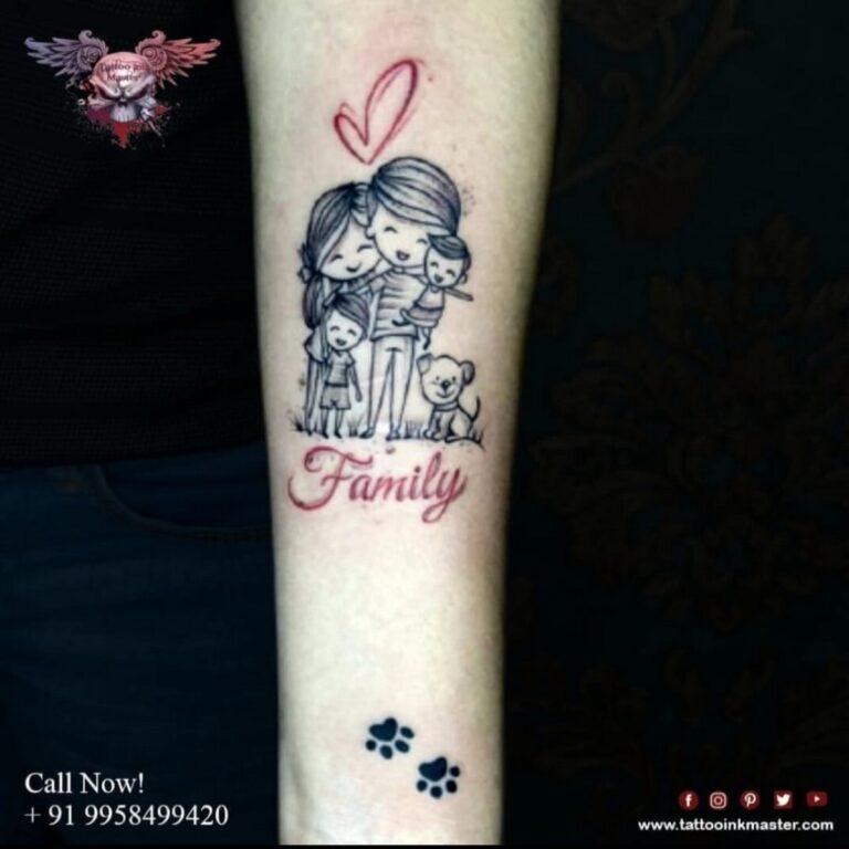 Read more about the article Cute Looking Full Family Tattoo for Hand