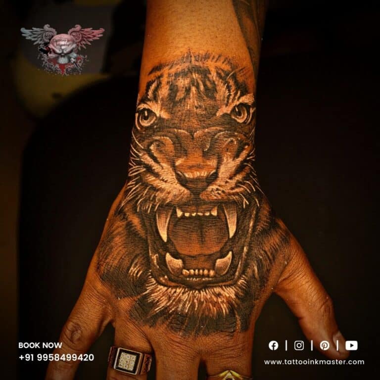 Read more about the article Roaring and Powerful Looking Tiger Face Tattoo