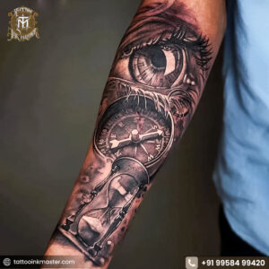 Read more about the article Powerful Realistic Compass Tattoo – Eye, Hourglass & Life